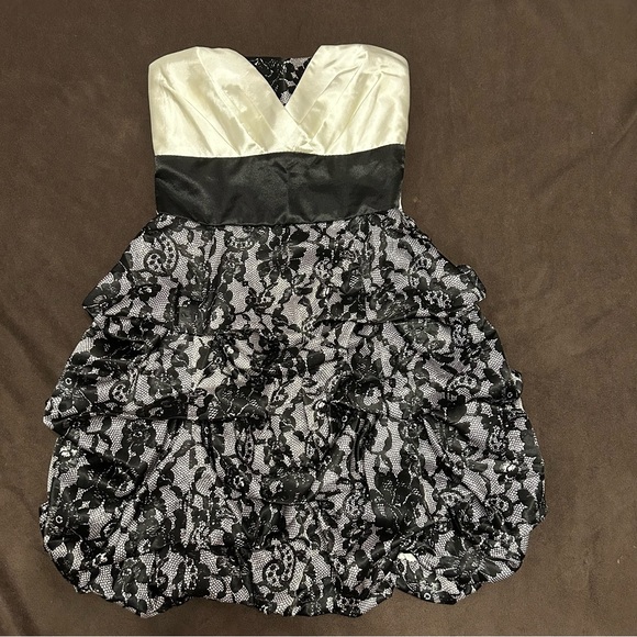 Trixxi Strapless Mini Dress - Picture 1 of 6